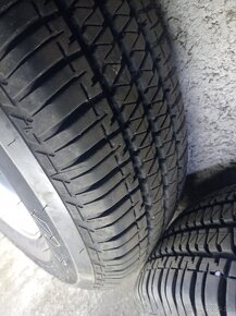 Predám pneumatiky +disky 195/80r15 land Rover frelander