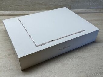 Apple MacBook Air 15 M3 / 24 GB / 512 GB