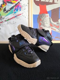 Nike Air Adjust Force 2023 Black and Vivid Purple