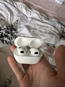 AirPods 3