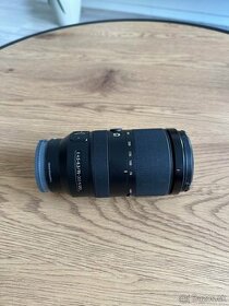 Sony E 70–350 mm f/4,5 – 6,3 G OSS