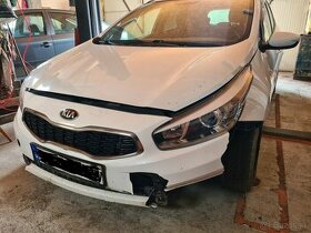 Kia ceed SW 1.4 crdi 66kw.