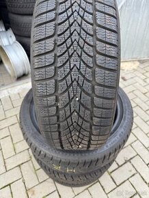 205/45R17 Dunlop