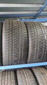 Pirelli 275/35R22 zimné