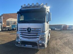 Mercedes  actros