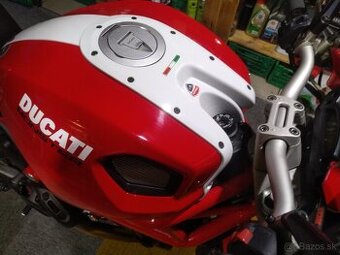 Predam Ducati Monster 1100 - 1