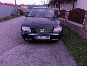 VW bora 1.6 benzin