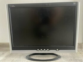 LCD PC monitor 19” - 1