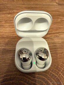 Predám bielo-chrómové slúchadlá Samsung Galaxy Buds Pro