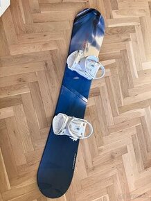 Snowboard Salomon 150 cm, topanky 39