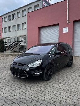 Ford S-max Titanium