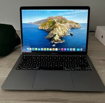 Macbook Air | 550€