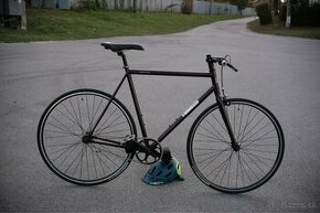 Fixie bike Jamis Beatnik L