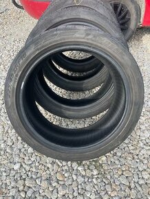 225/45r18  letné pneumatiky Runflat - 1