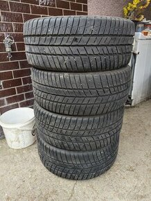 Predám lacno zimné pneu 225/45  R17 - 1