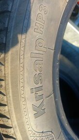 Pneumatiky 215 /55 R17