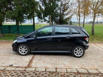 ROZPREDAM MERCEDES BENZ B170 w245 85kw BENZIN AUTOMAT 2006