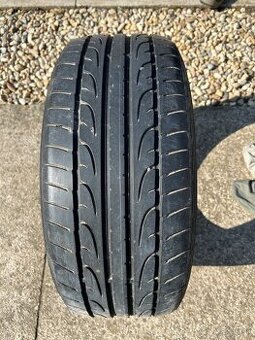 Dunlop 215/45 r16