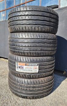 225/35 R18 Hankook