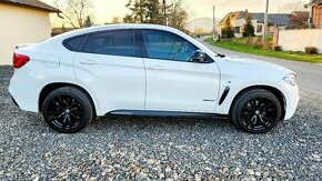 BMW X6 xDrive 40d M Sport Edition.. Top Stav