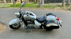 Suzuki Intruder VL 800C rv 2013 volusia - 1