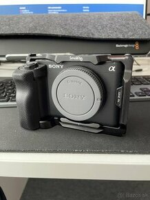 Sony Alpha ZV-E1 telo