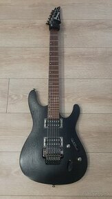 Ibanez S 520 BK.