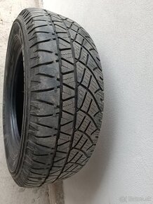 265/65 R17