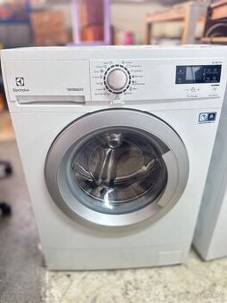 ELECTROLUX 6Kg - 1