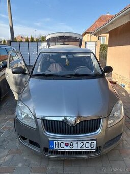 Predam skoda fabiu 1,2