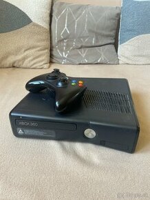 Xbox 360 + ovládač , hry - 1