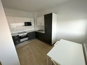 2 izbový byt 56 m2 s balkónom, West, Galanta 520 € - 1