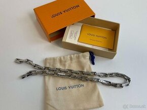 Louis Vuitton náhrdeľník