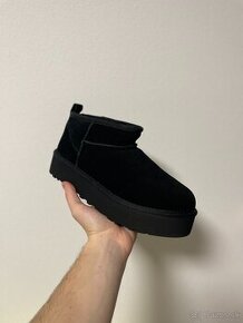 UGG Classic Ultra Mini Platform Boot Black GS