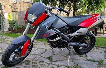 Super moto BMW G650 Xmoto cestné pneu