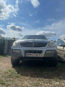 SsangYong Rexton - 1