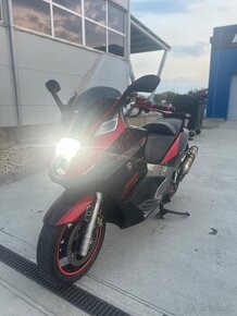 Gilera GP 800