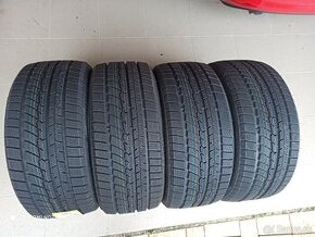 zimne pneu 225/40 R18