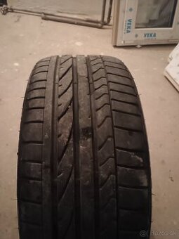 Predám pneumatiky 215/40 r17