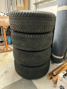 Goodyear 245/45R19 RFT zimne - 1