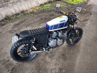 Yamaha XJ900 scrambler