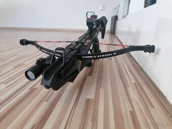 Kuša ek archery cobra. - 1