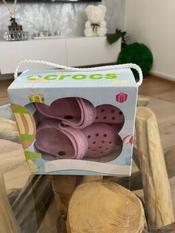 Ružové crocs 2/3