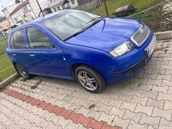 Skoda fabia celne sklo