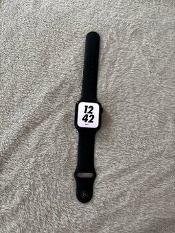 Apple Watch SE 2022 44 mm