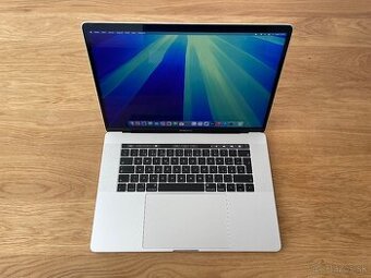 Predám MacBook Pro 15,4" Silver, TouchBar 2019