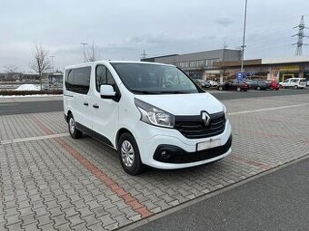 Renault Trafic DCi 125 9 míst 2 šoupačky koup. ČR