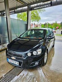 Chevrolet AVEO 1.4, 2012 HATCHBACK - 1