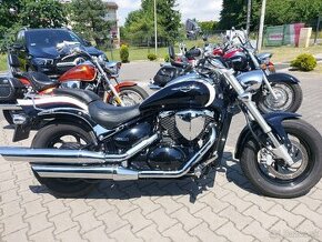 Suzuki intruder vz 800 11000km