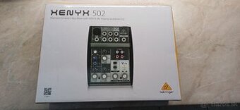 Behringer Xenyx 502 Analógový mixpult